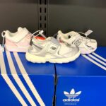 Kids Sneakers Mixed Sizes Wholesale Pallet — 300 Pairs, Grade A