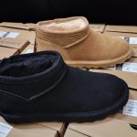 Ugg shoe pallets